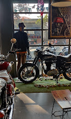 Royal Enfield Showroom - Parkash Royal Automobiles Automotive | Show Room