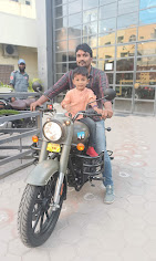 Royal Enfield Showroom - Vanil Automotives Pvt Ltd Automotive | Show Room