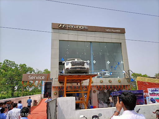 Sahil Hyundai Automotive | Show Room