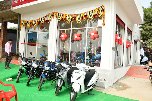 SAINIK HONDA Automotive | Show Room