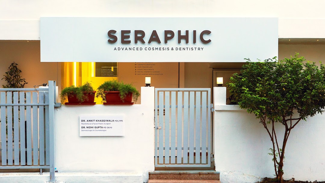 SERAPHIC COSMESIS & DENTISTRY Logo