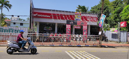 Shymas Honda Ambalappuzha Automotive | Show Room