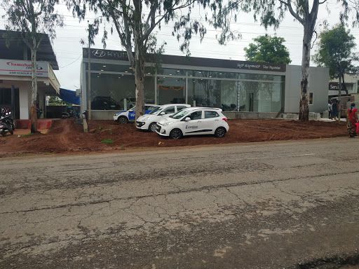 STAR HYUNDAI 2 Automotive | Show Room