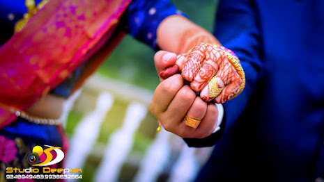 Studio Deepak Event Services | Photographer