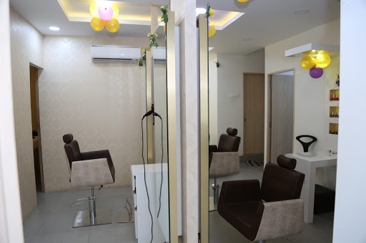 STUDIO11 Salon & Spa Active Life | Salon