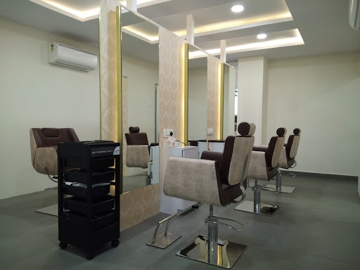 Studio11 Salon & Spa Active Life | Salon