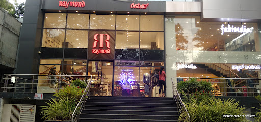 The Raymond Shop Shopping | Store