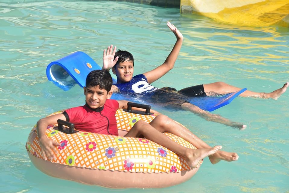 TouchWood Resort and Water Park Entertainment | Water Park