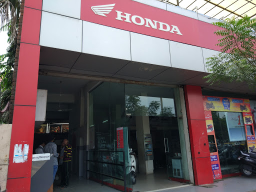 Universal Honda ODHAV Showroom Automotive | Show Room