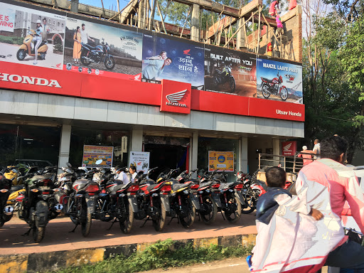 UTSAV HONDA Automotive | Show Room