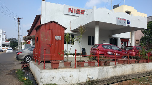 VIGNESH NISSAN PUDUCHERRY Automotive | Show Room