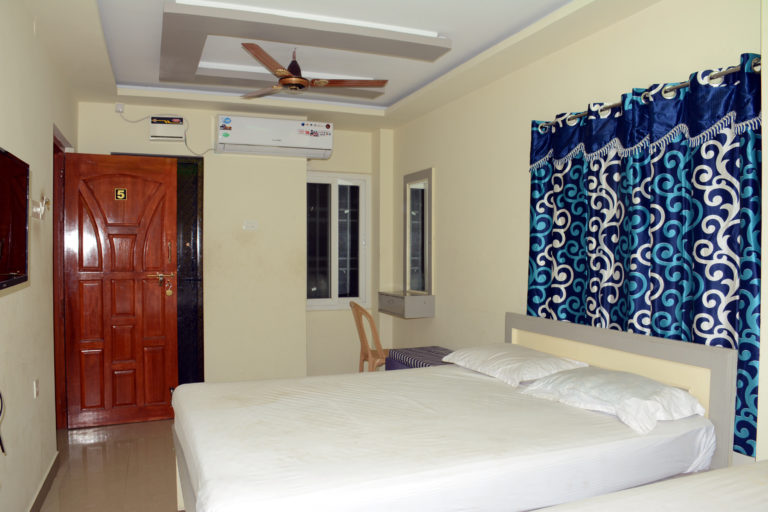 Vigneshwara Residency Accomodation | Hotel