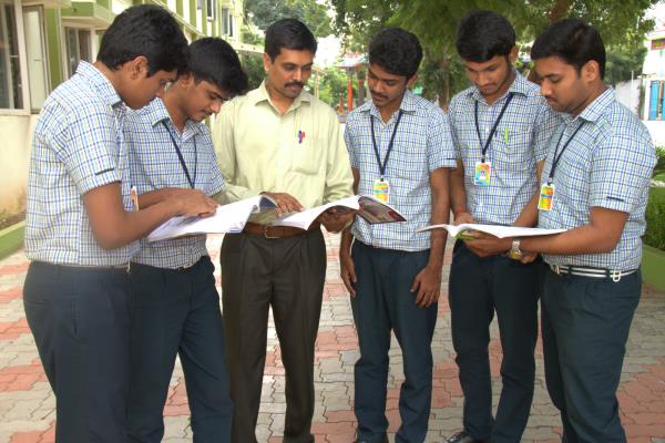 Vikas Vidyalaya Juniors Matriculation School Education | Schools