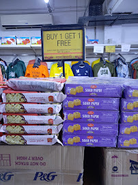 Vishal Mega Mart DELHI-7-NARELA Shopping | Supermarket