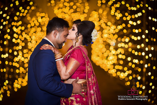 WEDDING SYMPHONY Event Services | Photographer